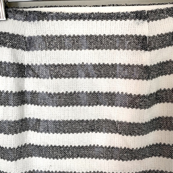 Abercrombie kids size 16 sequinned skirt - Picture 8 of 11